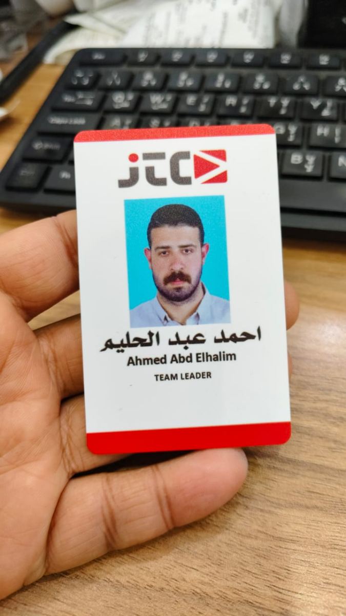 المطبوعات والملصقات — نموذج 36 — مصانع التميز للدعاية والإعلان