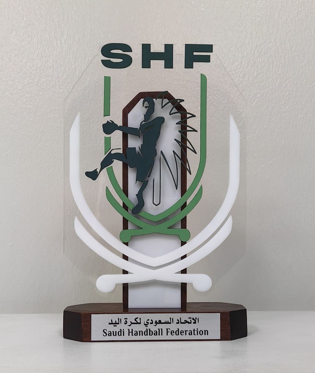 الدروع والهدايا الدعائية — نموذج 113 — مصانع التميز للدعاية والإعلان